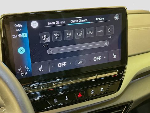 Used 2023 Volkswagen ID.4 Pro image 24