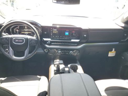Used 2026 GMC Sierra 1500 Elevation w/ Preferred Package AWD/4WD image 15
