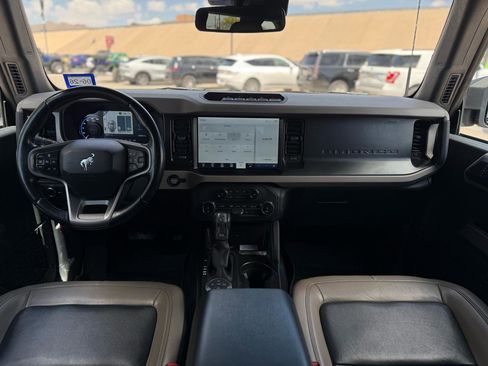 Used 2022 Ford Bronco Wildtrak AWD/4WD image 19