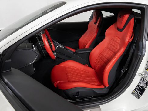 Used 2022 Ferrari Roma image 5