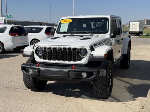 Used 2024 Jeep Gladiator Rubicon image 18