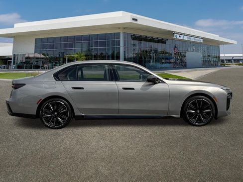 New 2026 BMW 740i w/ Premium Package RWD image 12