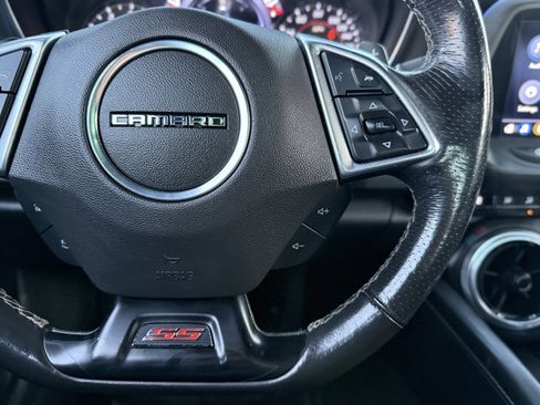 Used 2019 Chevrolet Camaro SS image 26