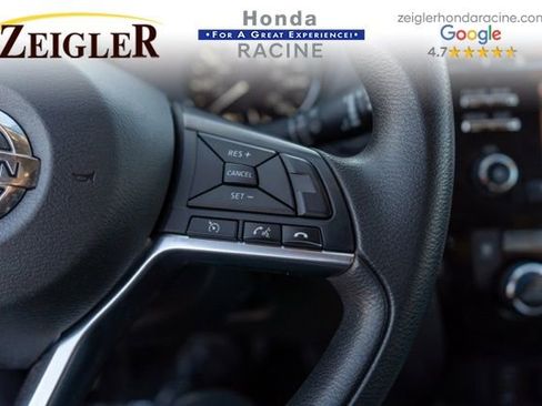 Used 2018 Nissan Rogue Sport SV image 22