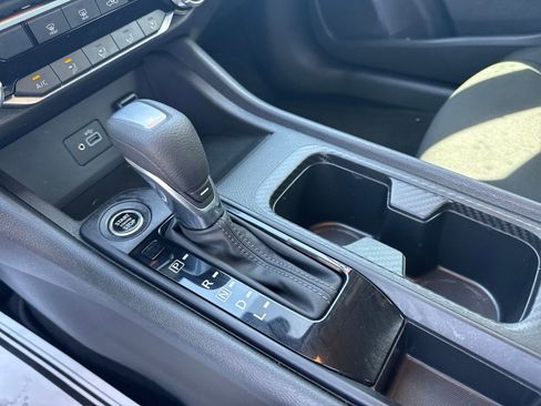 Certified 2023 Nissan Sentra S image 19