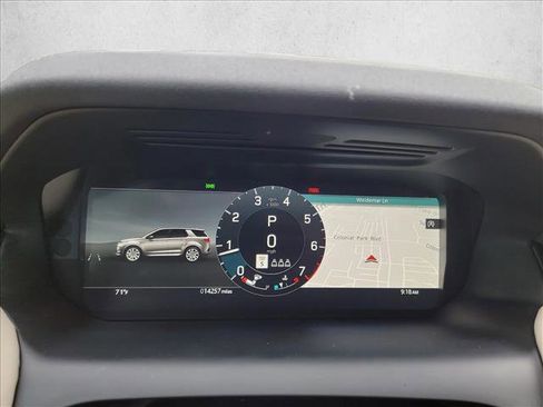 Used 2025 Land Rover Discovery Sport S AWD/4WD image 20