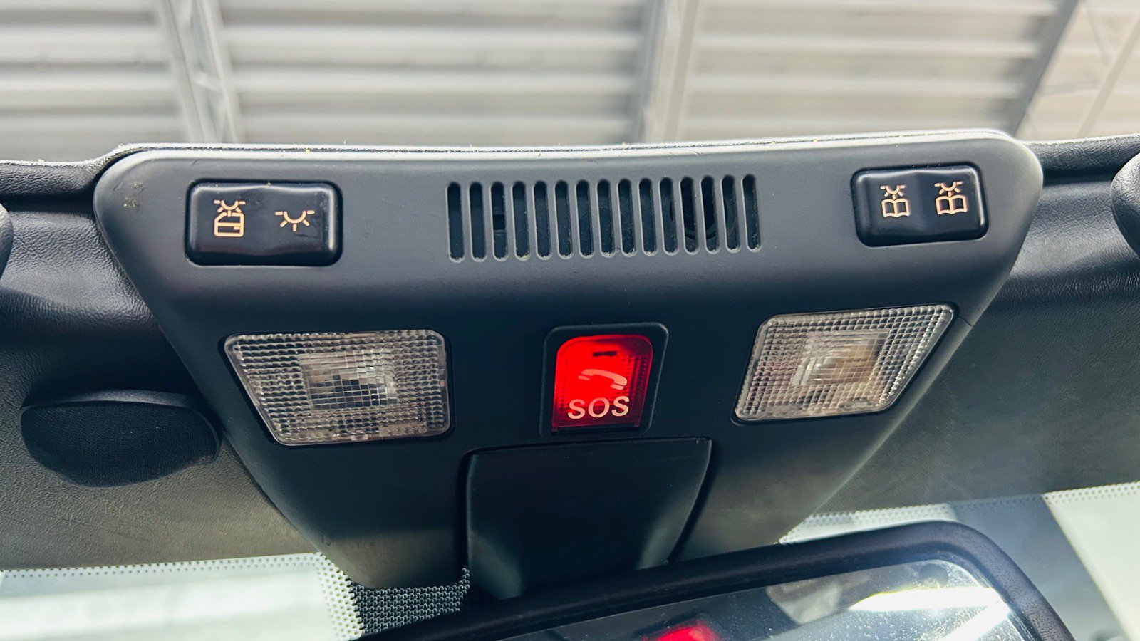 Used 2002 Mercedes-Benz SL 500 image 45