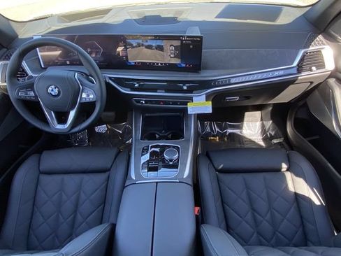 Used 2026 BMW X5 sDrive40i w/ Climate Comfort Package RWD image 15
