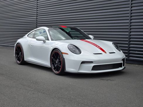 Certified 2022 Porsche 911 GT3 RWD image 9