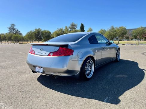Used 2004 INFINITI G35 Coupe w/ Premium Pkg RWD image 5