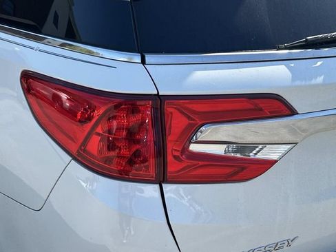 Used 2019 Honda Odyssey EX-L image 6