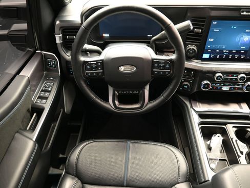Used 2026 Ford F250 Platinum AWD/4WD image 26