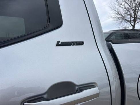 Used 2025 Toyota Tundra Limited image 9