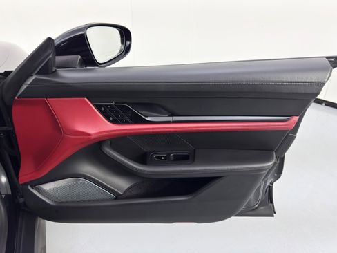 Used 2020 Porsche Taycan Turbo image 50