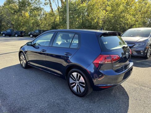 Used 2016 Volkswagen e-Golf SE image 18