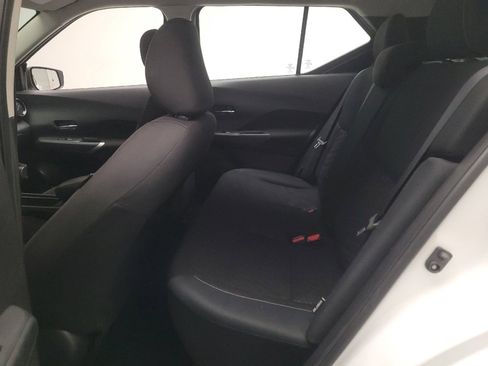 Used 2021 Nissan Kicks SV FWD image 18