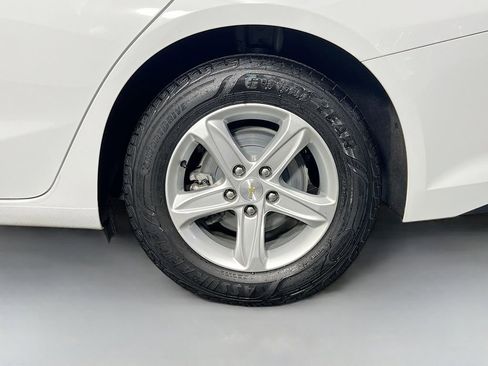 Used 2023 Chevrolet Malibu LS FWD image 28