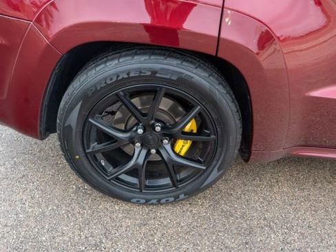 Used 2021 Jeep Grand Cherokee Trackhawk image 10