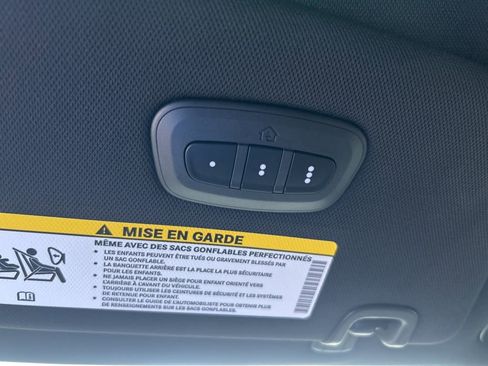 New 2026 Chrysler Pacifica Select image 44