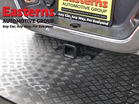 Used 2023 RAM 1500 Classic SLT w/ Trailer & Traction Group RWD image 22