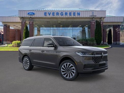 New 2025 Lincoln Navigator Black Label AWD/4WD image 7