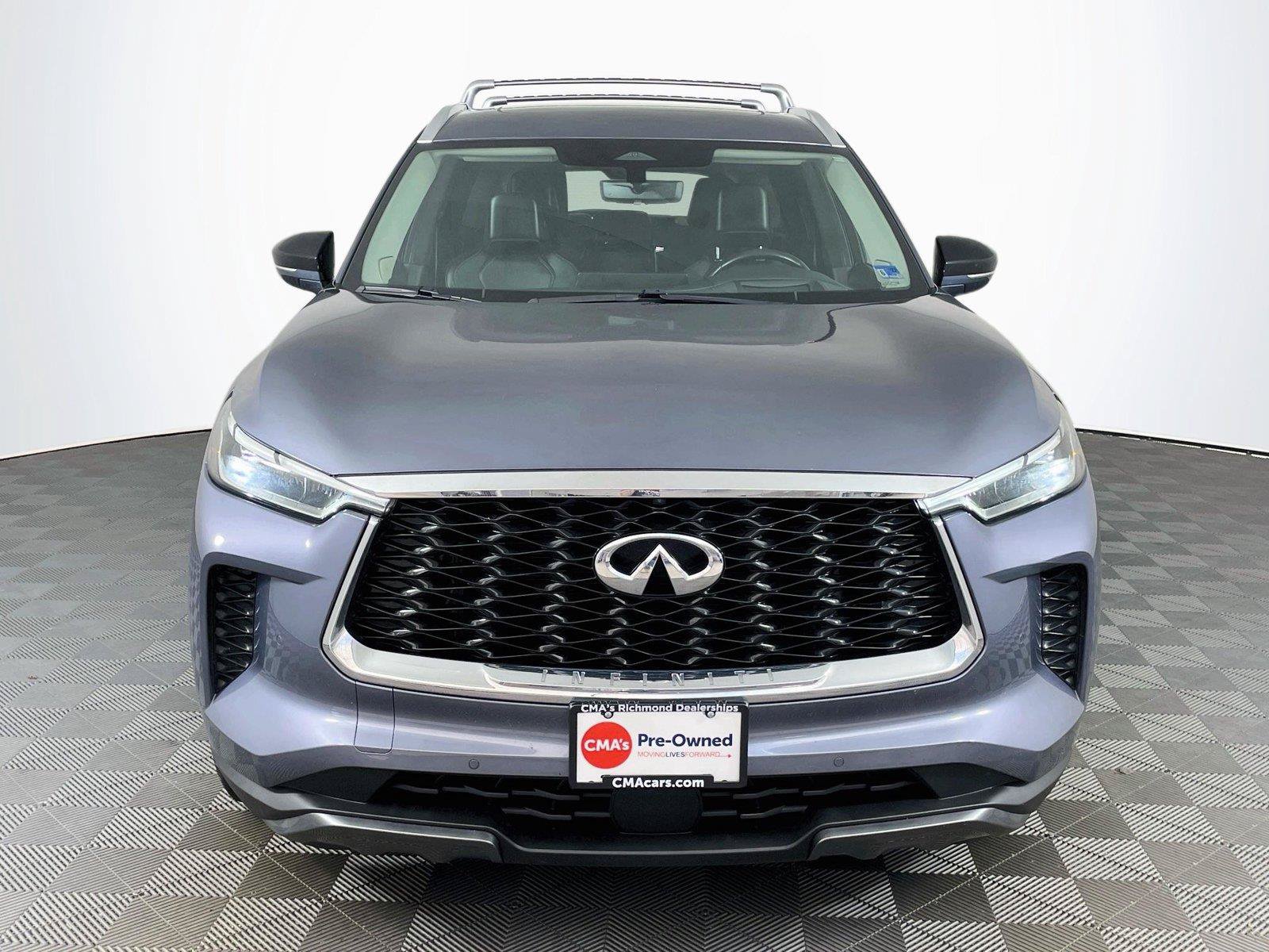 Used 2023 INFINITI QX60 Sensory w/ Vision Package AWD/4WD image 2