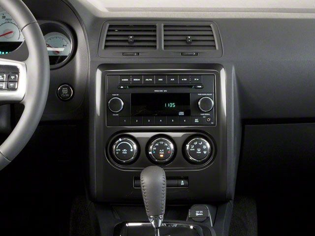 Used 2012 Dodge Challenger R/T RWD image 13