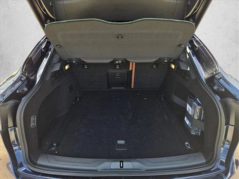 Used 2023 Maserati Levante GT image 4