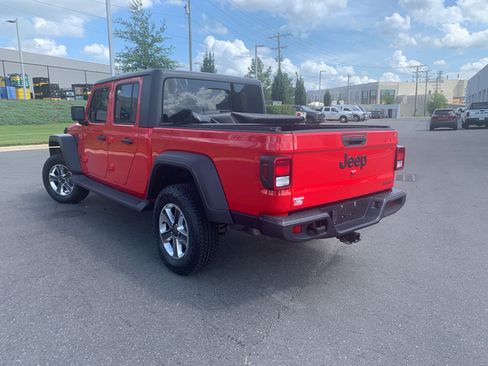 Used 2020 Jeep Gladiator Sport w/ Quick Order Package 23S AWD/4WD image 8