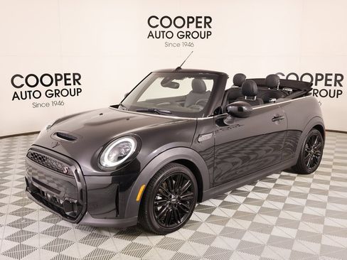 Certified 2023 MINI Cooper S image 11