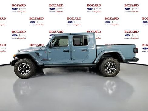 Used 2025 Jeep Gladiator Rubicon image 5