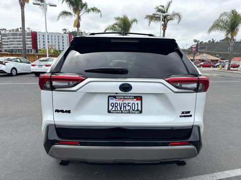 Certified 2024 Toyota RAV4 XSE AWD/4WD image 10