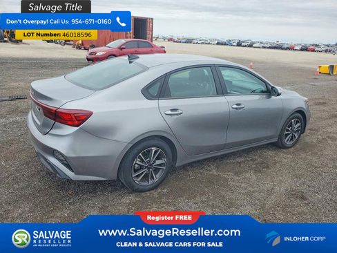 Used 2024 Kia Forte LXS FWD image 4