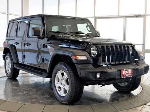 Used 2021 Jeep Wrangler Unlimited Sport image 2
