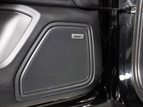 Used 2018 Porsche Macan Turbo AWD/4WD image 34