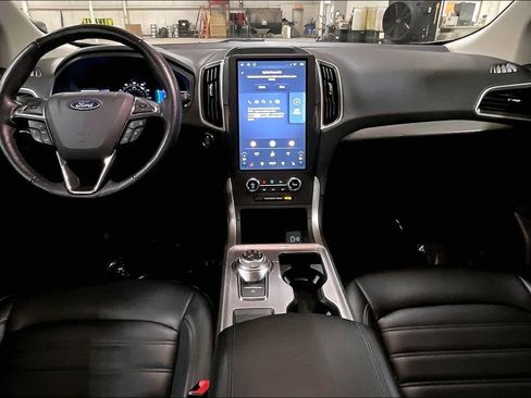 Certified 2023 Ford Edge SEL AWD/4WD image 14