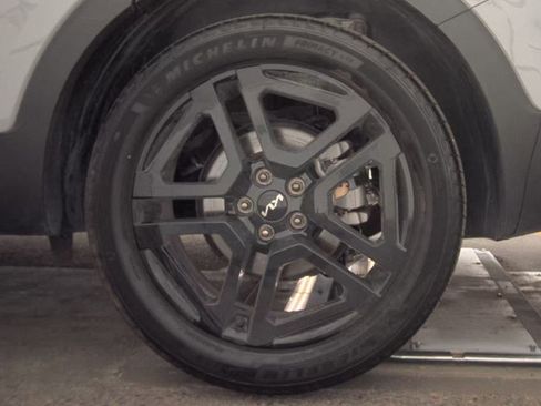 Used 2024 Kia Telluride SX Prestige X-Line image 17