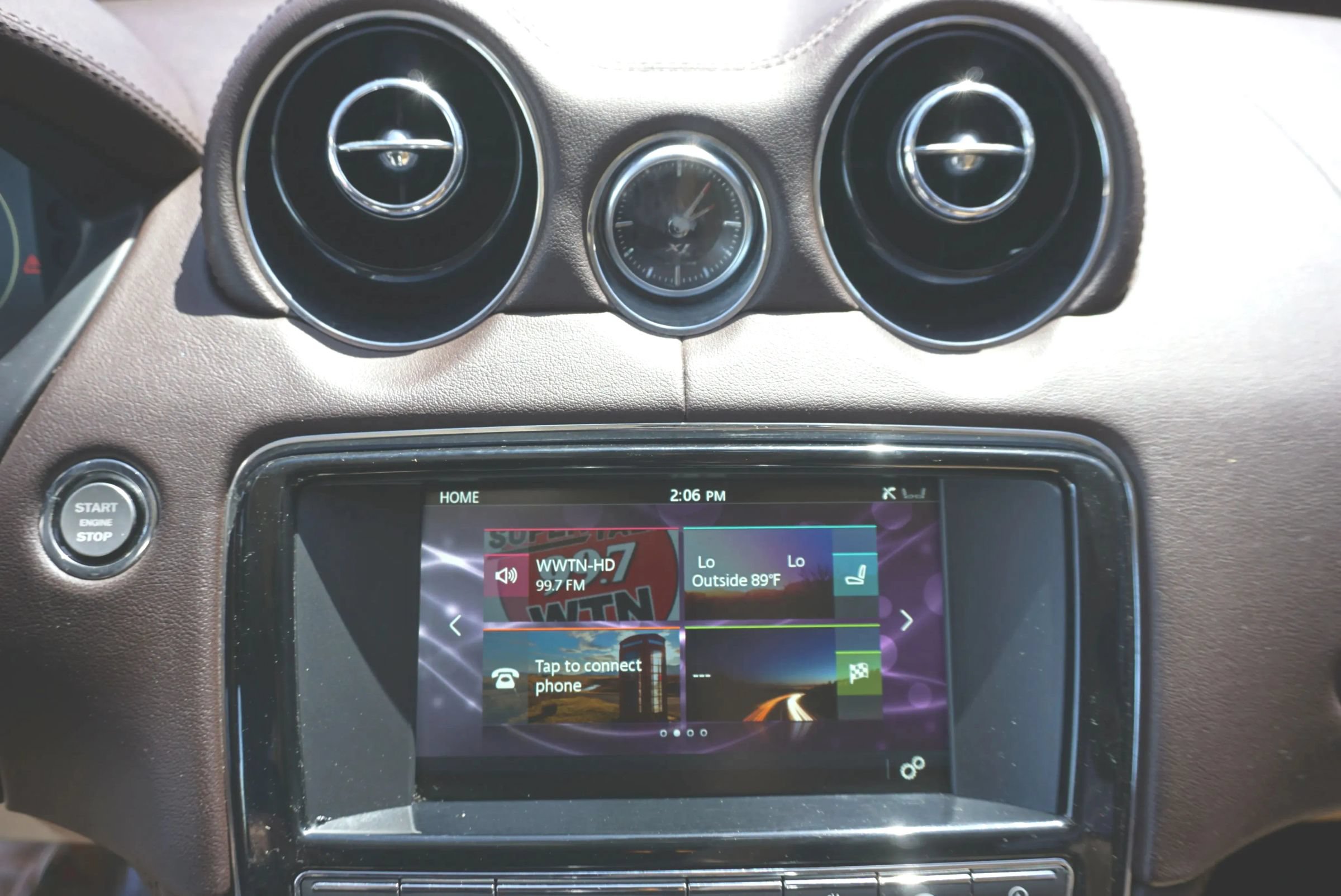 Used 2016 Jaguar XJ R-Sport RWD image 34