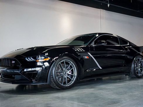 Used 2021 Ford Mustang GT Premium w/ GT Performance Package image 3