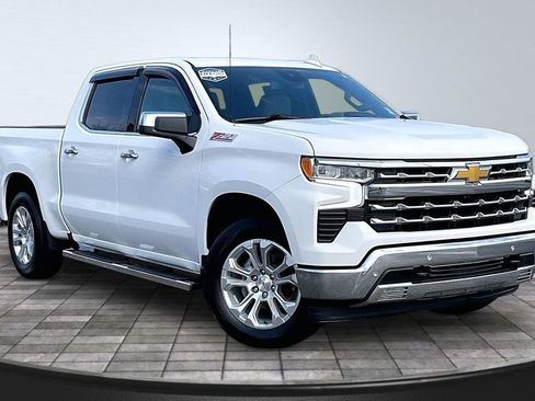 Used 2023 Chevrolet Silverado 1500 LTZ image 12