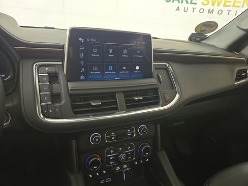 Used 2024 Chevrolet Tahoe High Country image 24