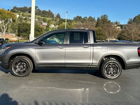 Certified 2025 Honda Ridgeline TrailSport+ image 6