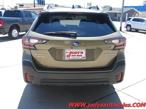 Used 2022 Subaru Outback Premium AWD/4WD image 28