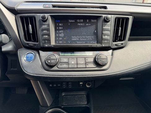 Used 2017 Toyota RAV4 Limited w/ Advanced Technology Package AWD/4WD image 2