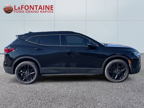 Used 2019 Chevrolet Blazer LT FWD image 8