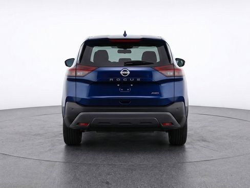 Used 2025 Nissan Rogue SV image 7