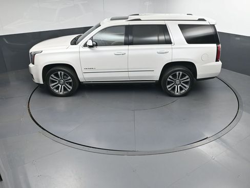 Used 2018 GMC Yukon Denali w/ Denali Ultimate Package AWD/4WD image 37