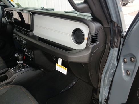 New 2026 Jeep Wrangler Sport S image 30