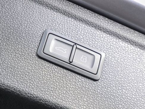 Used 2023 Audi Q5 2.0T Premium Plus w/ Premium Plus Package image 28