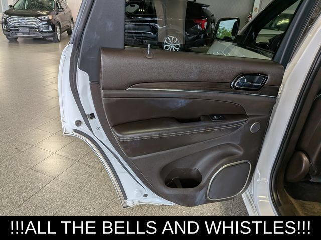 Used 2019 Jeep Grand Cherokee Overland AWD/4WD image 20
